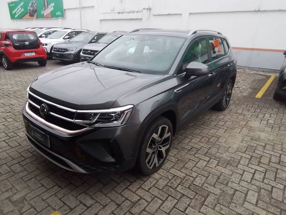 VOLKSWAGEN TAOS 1.4 250 TSI TOTAL FLEX HIGHLINE AUTOMÁTICO